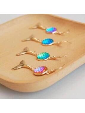 New Beautiful Ocean Beach Mermaid Tails Colorful Earrings